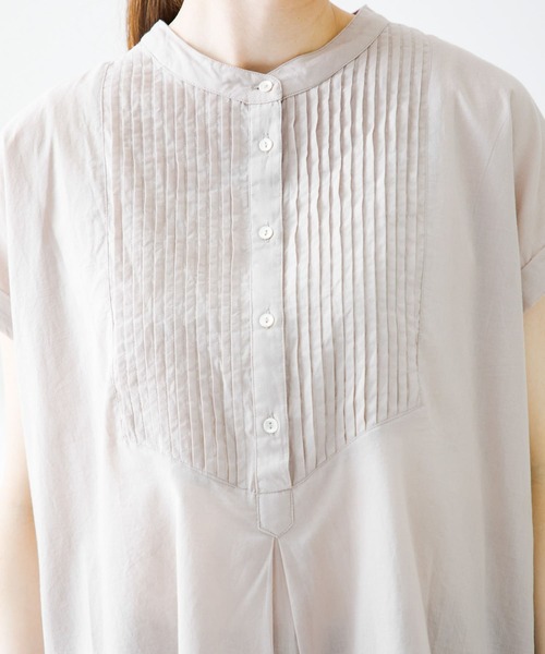 URBAN RESEARCH Sonny Label（アーバンリサーチサニーレーベル）の「エアリーコットンピンタックドレスシャツ（シャツ/ブラウス・レディース・ブラック/グリーン/ベージュ系その他/オフホワイト・FREE）」の22枚目の写真