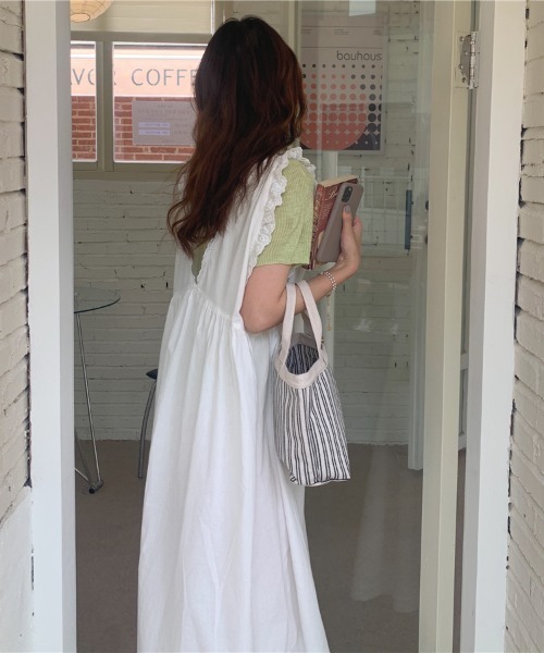 almo（アルモ）の「ルーズキャミワンピース(se)（ワンピース・レディース・ホワイト・FREE）」の4枚目の写真