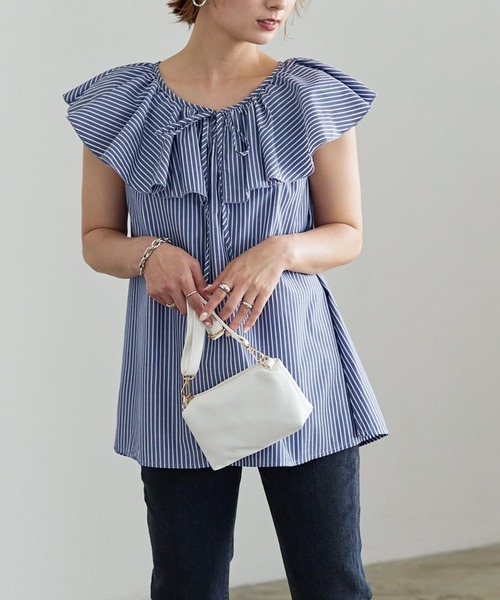 KOBE LETTUCE(コウベレタス)の「フリル襟ノースリーブブラウス(シャツ/ブラウス・レディース・ホワイト系その他/オフホワイト/ブラック/ネイビー系・FREE)」の4枚目の写真