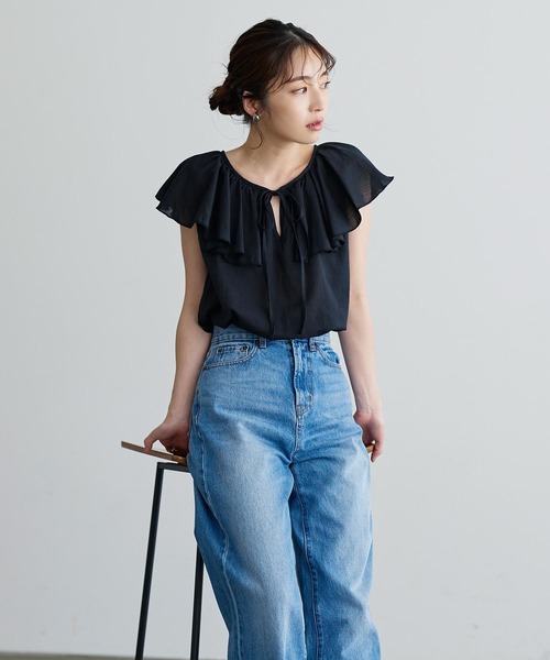 KOBE LETTUCE(コウベレタス)の「フリル襟ノースリーブブラウス(シャツ/ブラウス・レディース・ホワイト系その他/オフホワイト/ブラック/ネイビー系・FREE)」の9枚目の写真