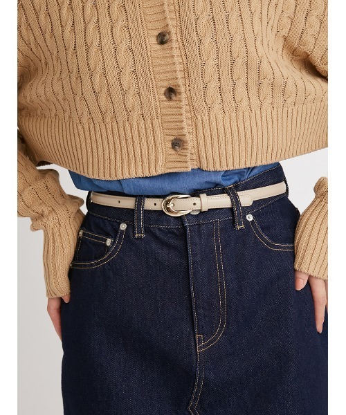 SNIDEL（スナイデル）の「スキニーベルト（ベルト・レディース・バーガンディー/ベージュ/ブラック・FREE）」の4枚目の写真