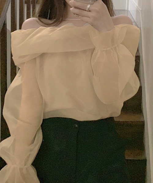 Dita Muaj.(ディータムアージュ)の「シースルーオフショルシフォンブラウス(Tシャツ/カットソー・レディース・アイボリー・S/M)」の2枚目の写真