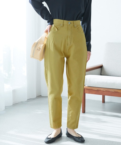 Chaco closet(チャコ クローゼット)の「ハイウエストテーパード配色ステッチカラーデニムパンツ(デニムパンツ・レディース・ライトグレー/ブラック/ピンク/イエロー/ブルー/グリーン・S/M/L)」の14枚目の写真