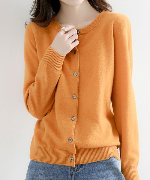 LOPASS（ロパス）の「クルーネックボタン開きニットカーディガン（カーディガン/ボレロ・レディース・ブラウン/ホワイト/グレー/ブラック/Mustard/ブルー/ネイビー・M/L）」の19枚目の写真