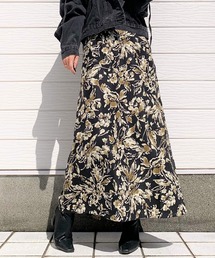 Q | コールフラワースカート(スカート)