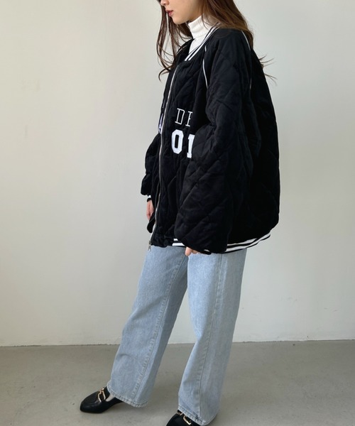 CLEA（クレア）の「フロント刺繍オーバーサイズスタジャン/キルティングブルゾン（スタジャン・レディース・アイボリー/ブラック・FREE）」の15枚目の写真