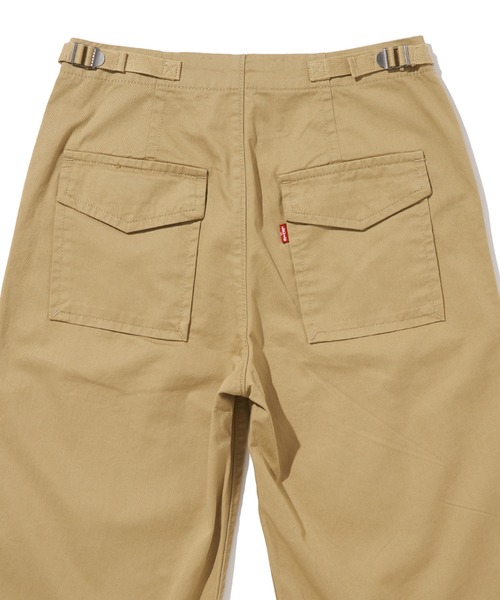 Levi's(リーバイス)の「Levi's/リーバイス バギーパンツ BAGGY SURPLUS UNBASIC KHAKI TWILL(チノパンツ・レディース・マルチ・23inch/24inch/25inch/26inch/27inch/28inch)」の13枚目の写真