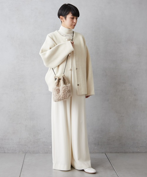 cache cache（カシュ カシュ）の「ナイロン×ボア コンビバッグ（トートバッグ・レディース・ブラック/アイボリー/カーキ/ブルー・フリー）」の8枚目の写真