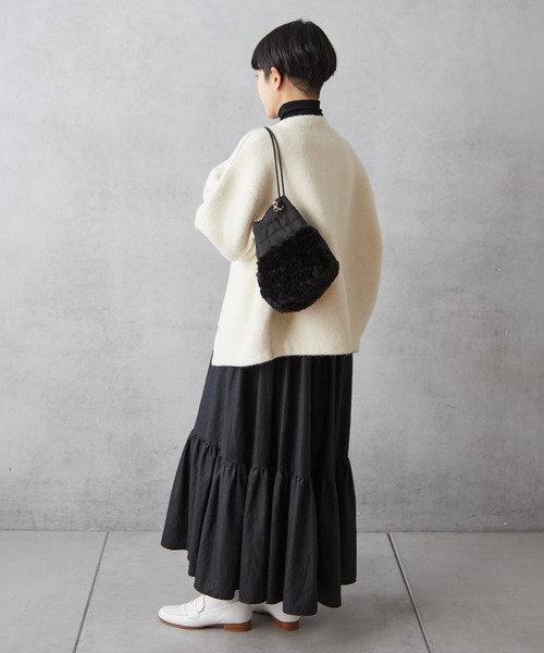 cache cache（カシュ カシュ）の「ナイロン×ボア コンビバッグ（トートバッグ・レディース・ブラック/アイボリー/カーキ/ブルー・フリー）」の11枚目の写真