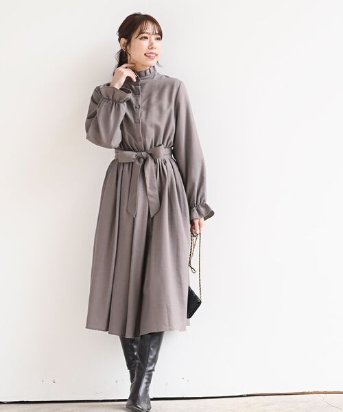rps（アールピーエス）の「フリルネックキャンディー袖ワンピース（ワンピース・レディース・ボルドー/チャコールグレー/ベージュ・フリー）」の16枚目の写真
