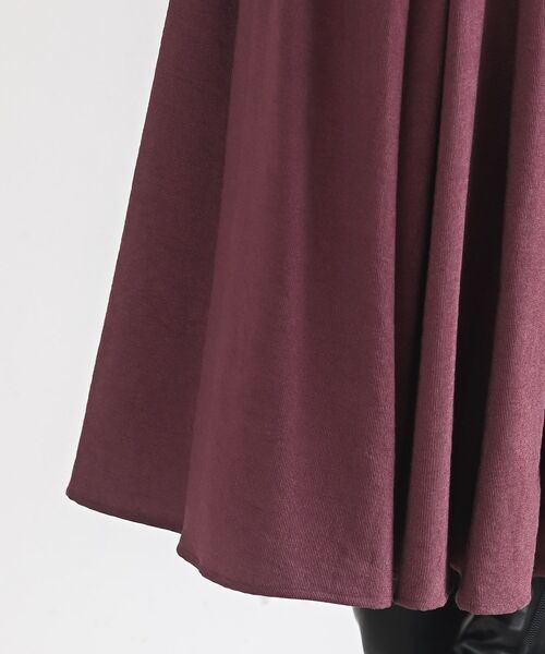 rps（アールピーエス）の「フリルネックキャンディー袖ワンピース（ワンピース・レディース・ボルドー/チャコールグレー/ベージュ・フリー）」の18枚目の写真