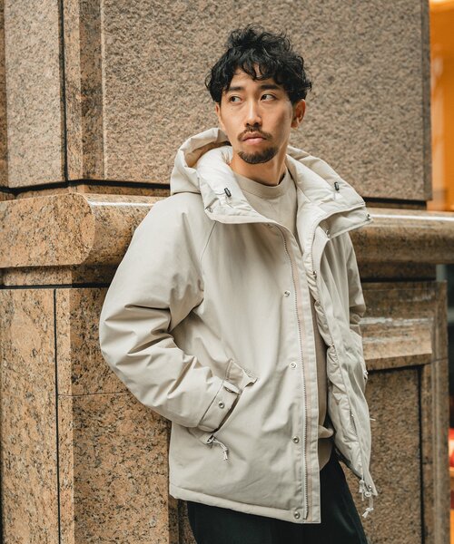 +phenix（プラスフェニックス）の「【+phenix / プラスフェニックス】別注 GORE-TEX フード ダウンジャケット（ダウンジャケット/コート・メンズ・レッド/ブラック/ホワイト/ベージュ・MEDIUM/LARGE/SMALL）」の19枚目の写真