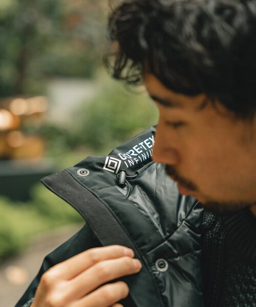 +phenix（プラスフェニックス）の「【+phenix / プラスフェニックス】別注 GORE-TEX フード ダウンジャケット（ダウンジャケット/コート・メンズ・レッド/ブラック/ホワイト/ベージュ・MEDIUM/LARGE/SMALL）」の12枚目の写真