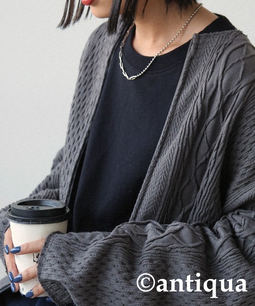 antiqua(アンティカ)の「綿100%ケーブルジャガードカットソー(Tシャツ/カットソー・レディース・スモークグレー/ナチュラル・FREE)」の4枚目の写真