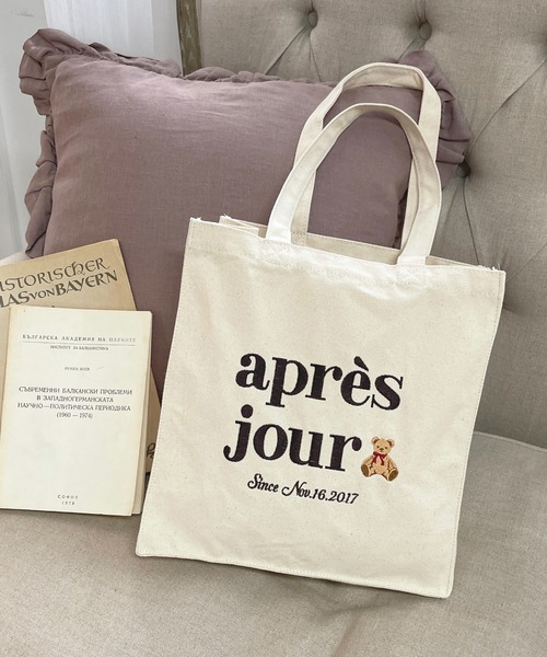 apres jour(アプレジュール)の「【5周年記念アイテム】アプレベアトートバッグ【ZOZOTOWN限定アイテム】(トートバッグ・レディース・アイボリー/オフホワイト/ピンク・FREE)」の3枚目の写真