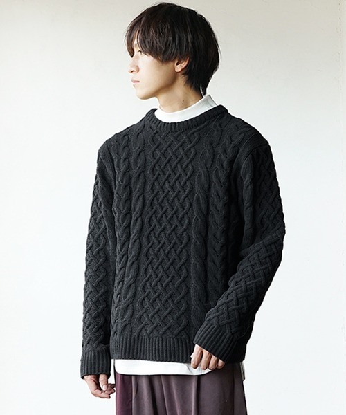 MinoriTY（マイノリティ）の「ケーブルニット モールヤーン クルーネックセーター 春服 冬服（ニット/セーター・メンズ・ブラック/オフホワイト/ピンク/ブルー・M/XL/L）」の2枚目の写真