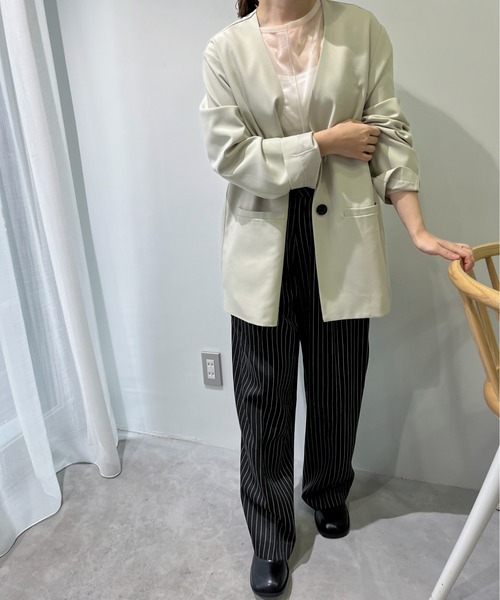 feepur（フェピュール）の「ツータックピンストライプワイドスラックス（スラックス・レディース・ブラック/グレー・SMALL/MEDIUM）」の20枚目の写真