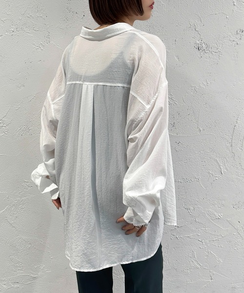 apres jour mignon（アプレジュールミニョン）の「カラーシャツ【ZOZOTOWN限定アイテム】（シャツ/ブラウス・レディース・オフホワイト/ブルー/オレンジ/ピンク/グリーン/アイボリー/ダークパープル/グレー・フリー/X-LARGE）」の13枚目の写真