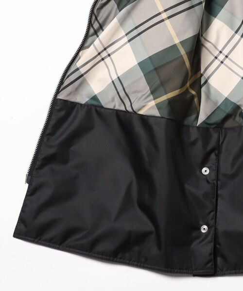 Barbour(バブアー)の「METTEワックスコート(ステンカラーコート・レディース・ブラック・8/10)」の3枚目の写真