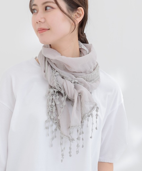 KATHARINE ROSS(キャサリンロス)の「【KATHARINE ROSS】レースコンビ&サイドフリンジストール(ストール/ショール・レディース・グレイッシュベージュ・MEDIUM)」の8枚目の写真