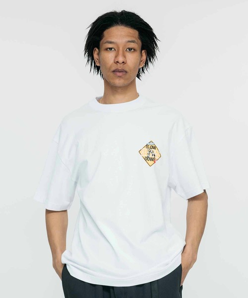 XLARGE（エクストララージ）の「SLOW DOWN S/S TEE（Tシャツ/カットソー・メンズ・ブラック/ベージュ/ホワイト・S/XL/L/M）」の9枚目の写真