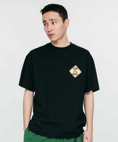 XLARGE（エクストララージ）の「SLOW DOWN S/S TEE（Tシャツ/カットソー・メンズ・ブラック/ベージュ/ホワイト・S/XL/L/M）」の13枚目の写真