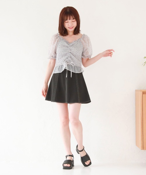 archives（アルシーヴ）の「ドロストシャーリンングフロッキーブラウス（シャツ/ブラウス・レディース・アイボリー/ブラック/グレー・MEDIUM）」の17枚目の写真