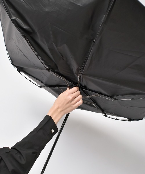 Waterfront(ウォーターフロント)の「【販売終了】全天候対応 折りたたみ傘 55(折りたたみ傘・メンズ・ホワイト/ブラック/ラベンダー/グリーン・FREE)」の19枚目の写真