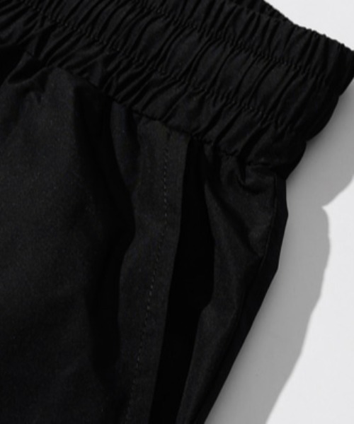 FCMM（エフシーエムエム）の「CLUB TEAM WOVEN SHORTS/クラブチームウーブンショーツ（その他パンツ・メンズ・ブラック/グレー・LARGE/MEDIUM）」の17枚目の写真