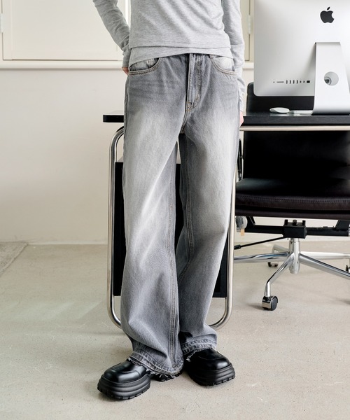 UNE MANSION（ユヌマンション）の「【男女兼用/UNISEX】y2kビンテージウォッシングカッティングワイドデニムパンツ（デニムパンツ・レディース・ブラック/グレー・SMALL/MEDIUM/LARGE）」の12枚目の写真