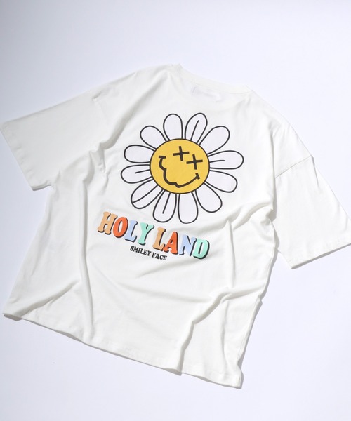 SMILEY FACE(スマイリーフェイス)の「SMILEY FACE(スマイリーフェイス)ビッグシルエット ストリートバックプリントTシャツ/半袖 メンズ レディース(Tシャツ/カットソー・メンズ・ホワイト系その他/ブラック系その他4/ブラック系その他2/ブラック/ホワイト系その他2/ブラック系その他3/ホワイト/ホワイト系その他3/ホワイト系その他4/グリーン系その他/ライトグリーン/ブラック系その他・M/L)」の16枚目の写真