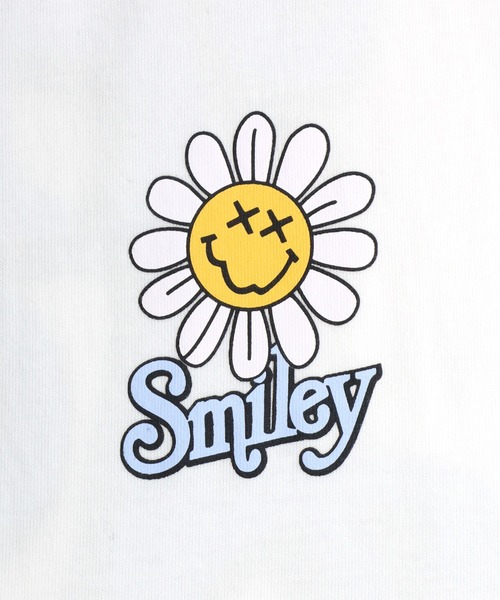 SMILEY FACE(スマイリーフェイス)の「SMILEY FACE(スマイリーフェイス)ビッグシルエット ストリートバックプリントTシャツ/半袖 メンズ レディース(Tシャツ/カットソー・メンズ・ホワイト系その他/ブラック系その他4/ブラック系その他2/ブラック/ホワイト系その他2/ブラック系その他3/ホワイト/ホワイト系その他3/ホワイト系その他4/グリーン系その他/ライトグリーン/ブラック系その他・M/L)」の13枚目の写真