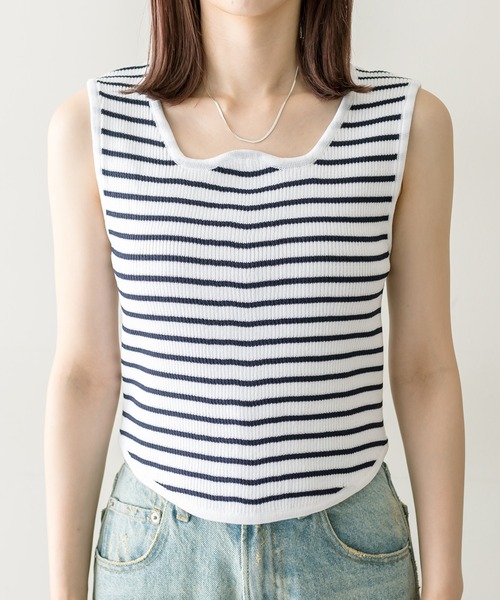 mystic(ミスティック)の「ウェーブネックボーダータンクトップ(タンクトップ・レディース・ネイビー/オフホワイト/ベージュ・FREE)」の11枚目の写真