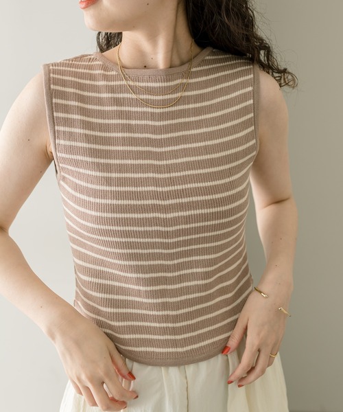 mystic(ミスティック)の「ウェーブネックボーダータンクトップ(タンクトップ・レディース・ネイビー/オフホワイト/ベージュ・FREE)」の19枚目の写真