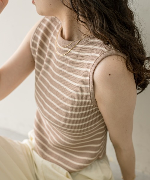 mystic(ミスティック)の「ウェーブネックボーダータンクトップ(タンクトップ・レディース・ネイビー/オフホワイト/ベージュ・FREE)」の22枚目の写真