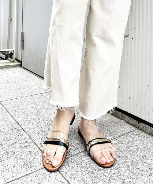ESPERANZA(エスペランサ)の「◆ウェーブラインクリアアッパーフラットサンダル(サンダル・レディース・ブラック系8/ブラウン系8・L/M)」の4枚目の写真