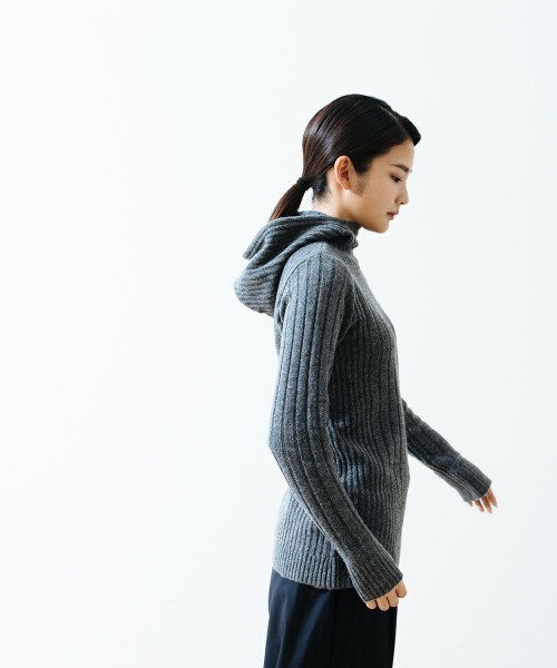 oblekt(オブレクト)の「【Designers】 HOODY RIB KNIT(ニット/セーター・レディース・ブルー/グレー系・FREE)」の8枚目の写真