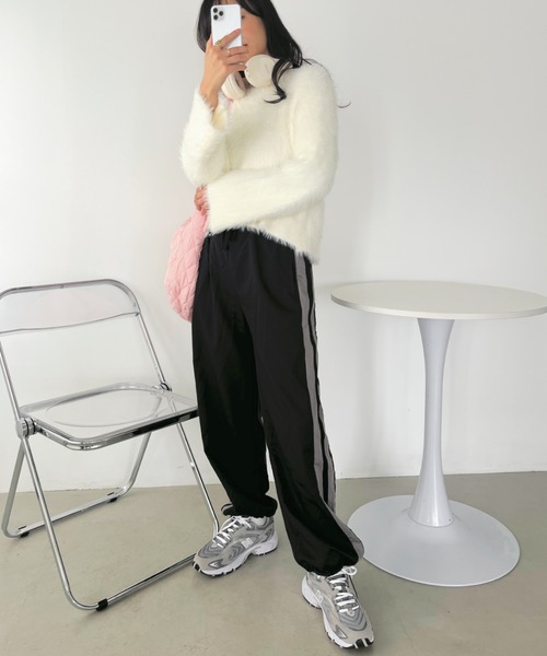 CLEA（クレア）の「サイドラインスラックスジョガーパンツ（その他パンツ・レディース・ブラック/グレー・M/L）」の11枚目の写真