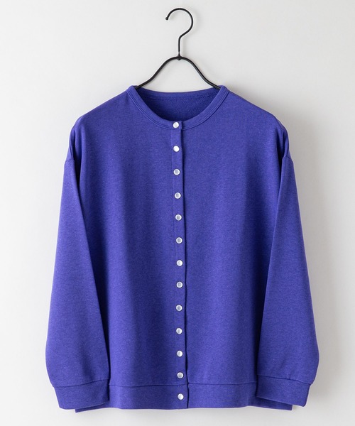 fort point(フォーポイント)の「【FORTPOINT/フォートポイント】個性的なボタンが技あり さらっと羽織れる 裏毛カーディガン ドロップショルダー ビッグシルエット(カーディガン/ボレロ・レディース・グリーン/グレー/イエロー/ブラック/パープル/オレンジ・FREE)」の4枚目の写真