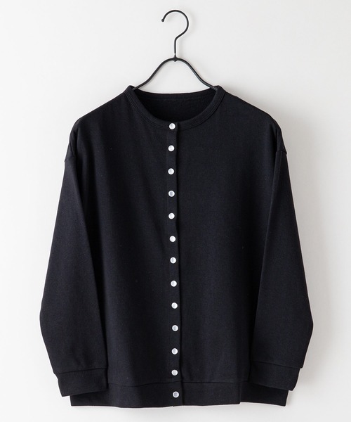 fort point(フォーポイント)の「【FORTPOINT/フォートポイント】個性的なボタンが技あり さらっと羽織れる 裏毛カーディガン ドロップショルダー ビッグシルエット(カーディガン/ボレロ・レディース・グリーン/グレー/イエロー/ブラック/パープル/オレンジ・FREE)」の2枚目の写真