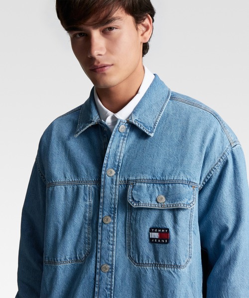 tommy jeans（トミー ジーンズ）の「エッセンシャルデニムオーバーシャツ（デニムジャケット・メンズ・インディゴブルー・LARGE/SMALL/MEDIUM/X-LARGE）」の4枚目の写真