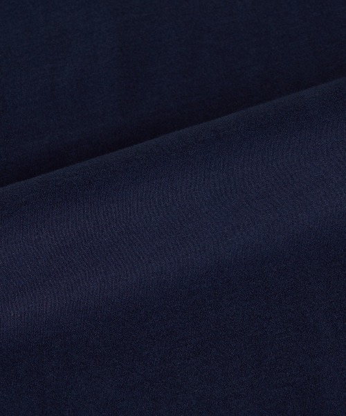 three dots(スリードッツ)の「サンデッドジャージー タートルネック(Tシャツ/カットソー・メンズ・ホワイト/ネイビー/ブラック・MEDIUM/SMALL/LARGE/X-LARGE)」の18枚目の写真