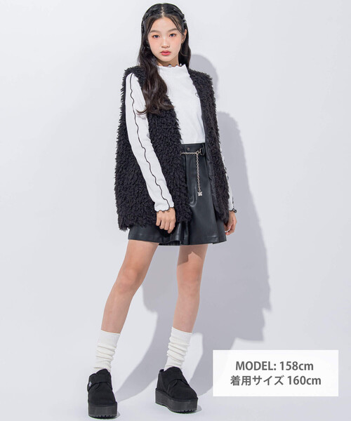 ZIDDY(ジディ)の「プードルファーベスト(130~160cm)(ベスト・キッズ・ブラック/オフホワイト・130cm/140cm/160cm/150cm)」の4枚目の写真