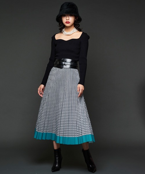 Narcissus(ナルシス)の「【Narcissus】スクエアリブニット(ニット/セーター・レディース・ブラック/ホワイト・FREE)」の15枚目の写真