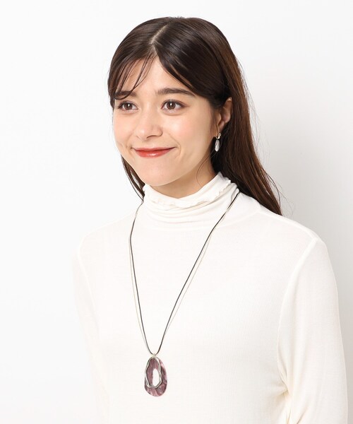 SHOO・LA・RUE(シューラルー)の「◆マットアクリル&メタルネックレス(ネックレス・レディース・ダークブラウン/ベージュ/グレー/ボルドー・00)」の9枚目の写真