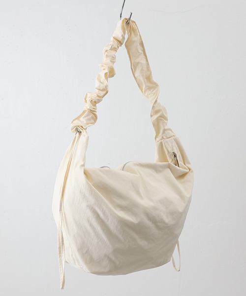 COLONY 2139（コロニートゥーワンスリーナイン）の「ショルダーバッグ（ショルダーバッグ・レディース・カーキ・FREE）」の6枚目の写真