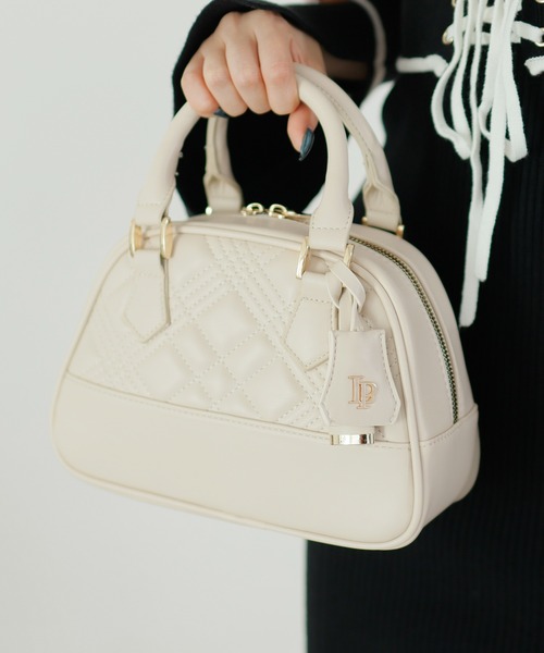 LIPSERVICE（リップサービス）の「キルティングボストンKEY バッグ（ボストンバッグ・レディース・アイボリー/ブラック・FREE）」の3枚目の写真