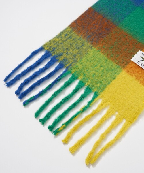 TOWNCRAFT（タウンクラフト）の「TOWN CRAFT/タウンクラフト 別注 チェック柄 ボリュームマフラー（マフラー・メンズ・サックスブルー/オレンジ/ブルー/ブラック・ﾌﾘ-）」の6枚目の写真