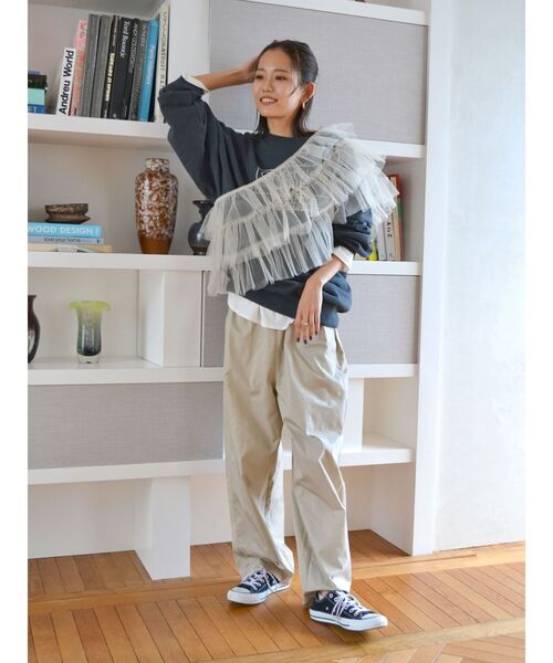 Ungrid（アングリッド）の「【WEB限定】ナイロン混ボリュームラフパンツ（その他パンツ・レディース・ブラウン/ベージュ/ブラック・FREE）」の12枚目の写真
