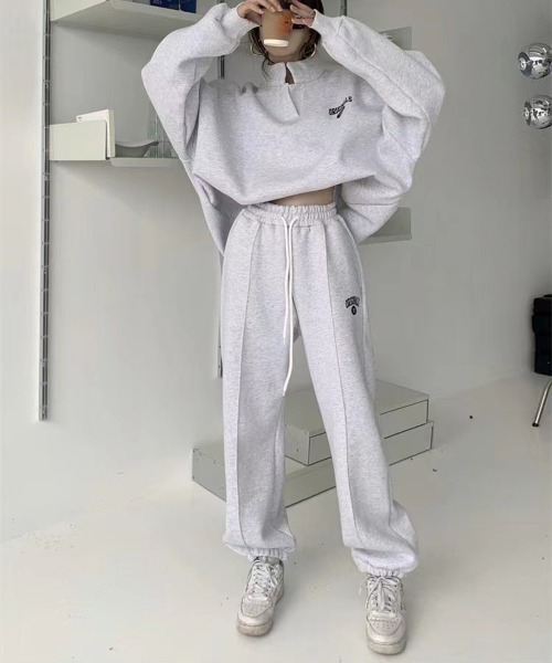 NEW GENTLEMAN(ニュージェントルマン)の「【2点SET】フェデラー セットアップ トレーナー&パンツ(スウェット・レディース・ブラック/グレー・M/L/XL)」の22枚目の写真